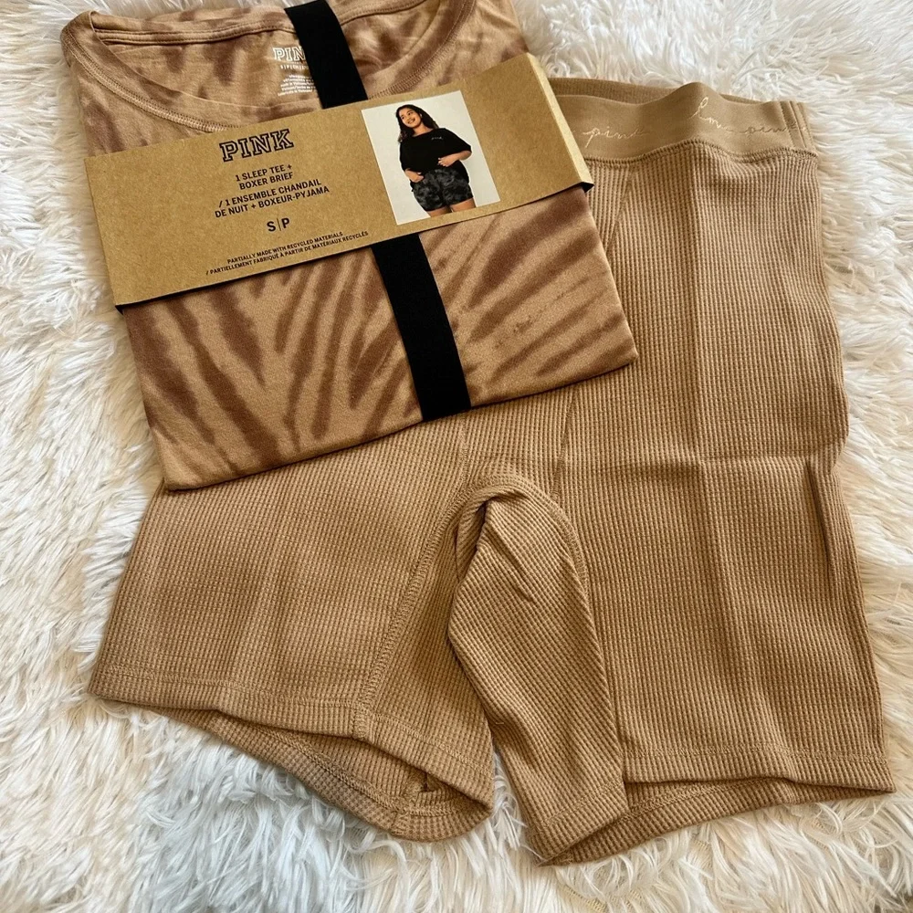 NWT! VS PINK SLEEP SET - Picture 1 of 3
